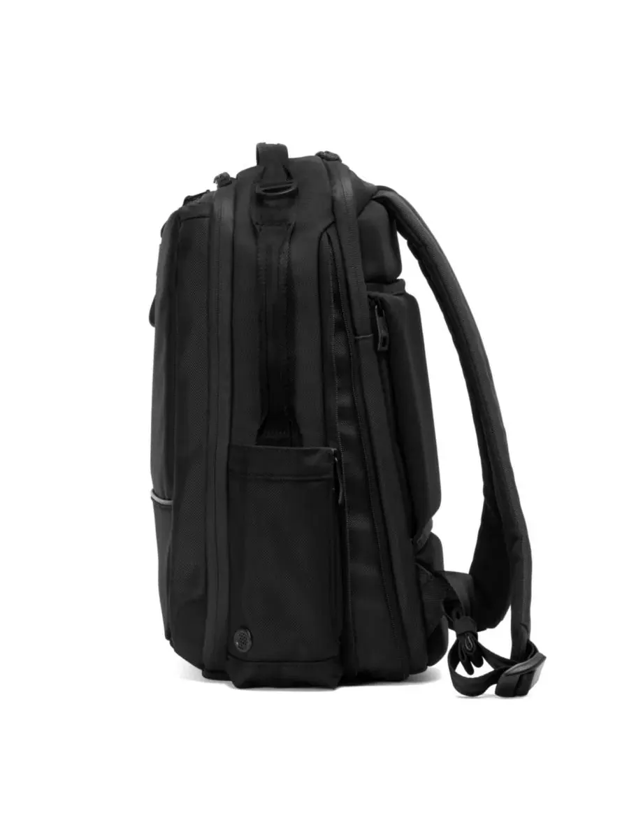 Рюкзак для ноутбука Altitude Slim с возможностью расширения Travelpro — изображение 6 из 9, черный
