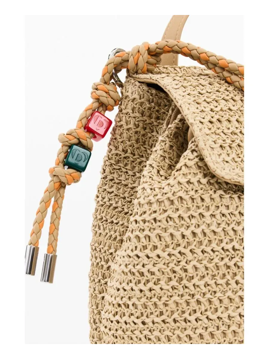 Рюкзак из рафии с клапаном и шармом Desigual — изображение 4 из 5, темный бежевый