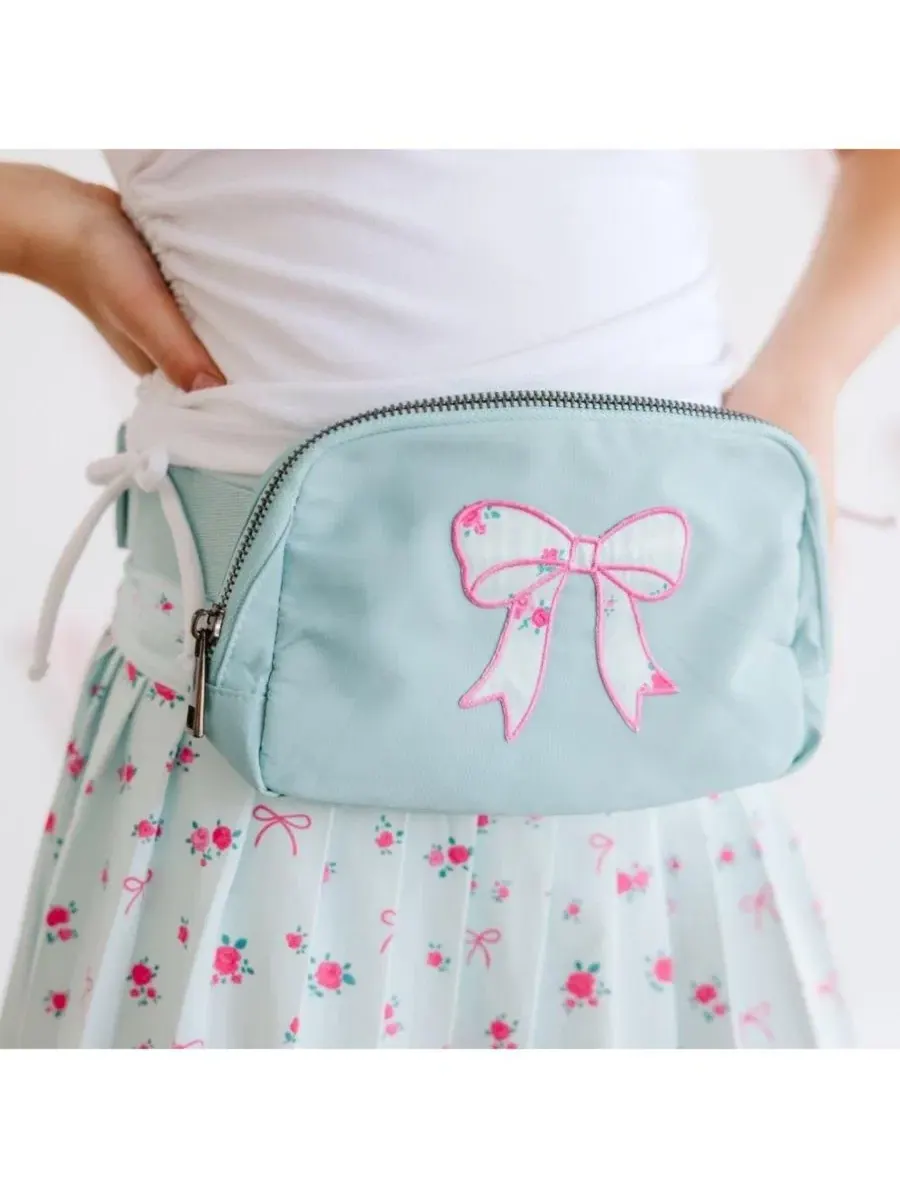 Поясная сумка с цветочным бантом Sky Floral Bow Patch Belt Bag Sweet Wink — изображение 2 из 7, синий