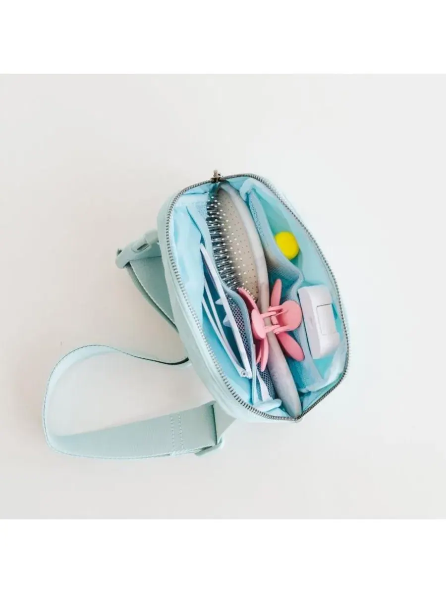 Поясная сумка с цветочным бантом Sky Floral Bow Patch Belt Bag Sweet Wink — изображение 4 из 7, синий