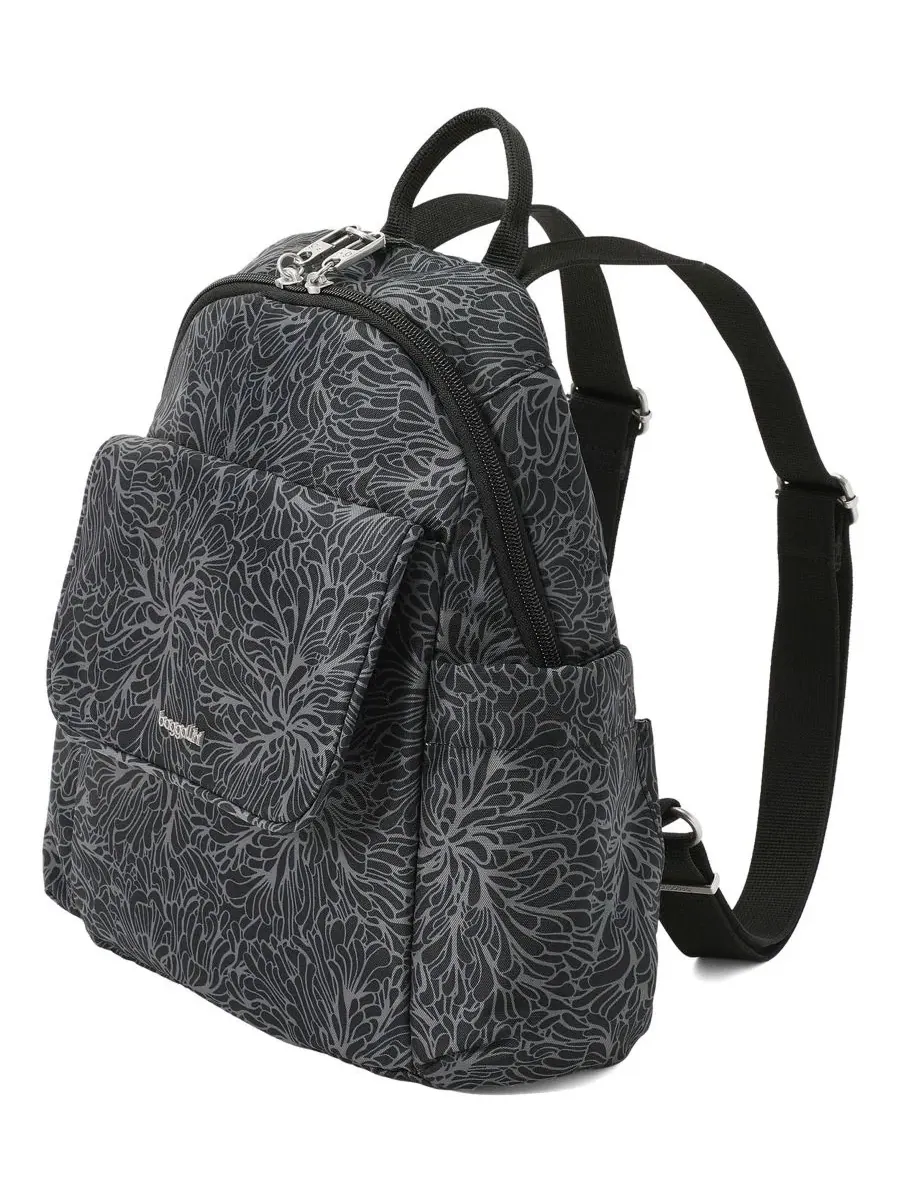 Рюкзак с антикражной защитой Journey Anti-Theft Small Backpack Messenger Baggallini — изображение 3 из 4, полуночный цветок