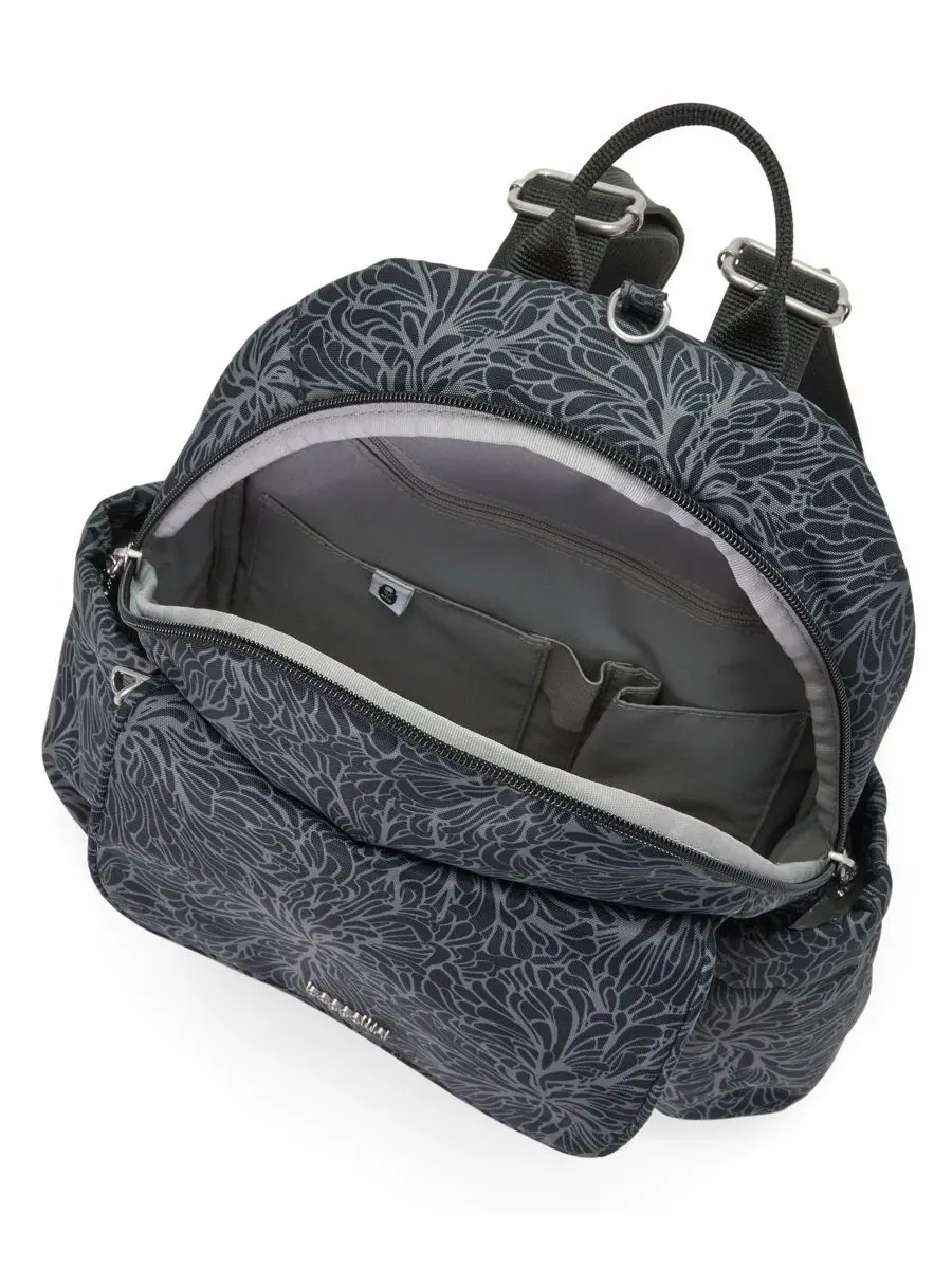 Рюкзак с антикражной защитой Journey Anti-Theft Small Backpack Messenger Baggallini — изображение 4 из 4, полуночный цветок