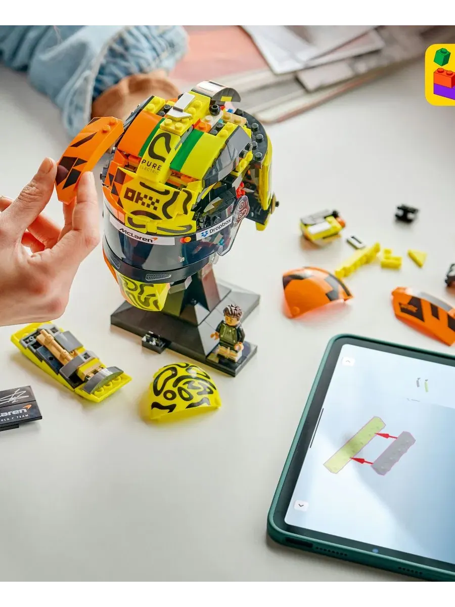Конструктор LEGO Editions McLaren Mastercard F1 Team Lando Norris Helmet 43023, 793 детали LEGO — изображение 4 из 6