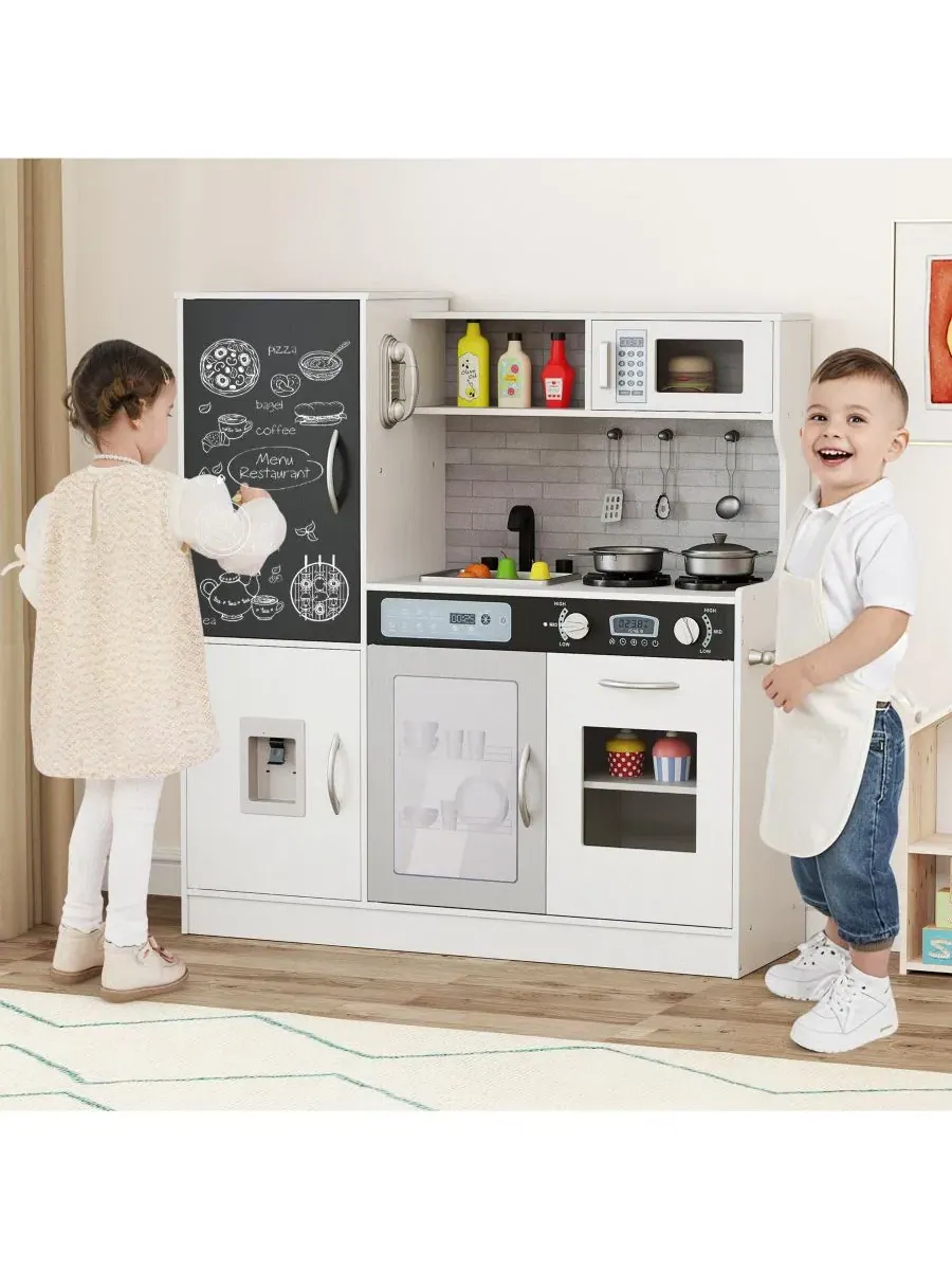 Игровой кухонный набор с доской для рисования мелом, духовкой, раковиной, занавеской, микроволновой — изображение 2 из 10