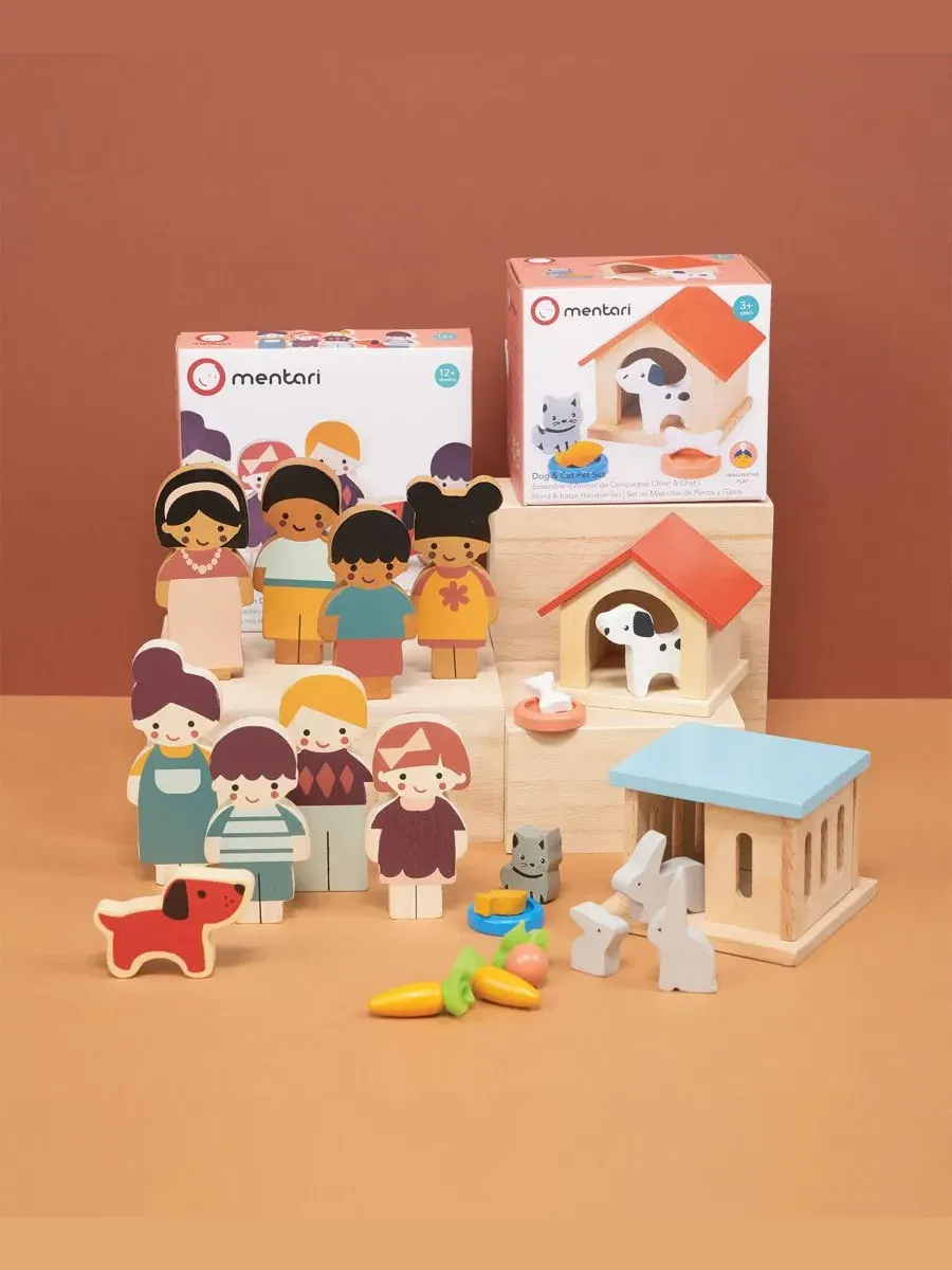 Набор деревянных кукол с домашними животными Doll Family and Pets Bundle Mentari Toys — изображение 4 из 4, мульти