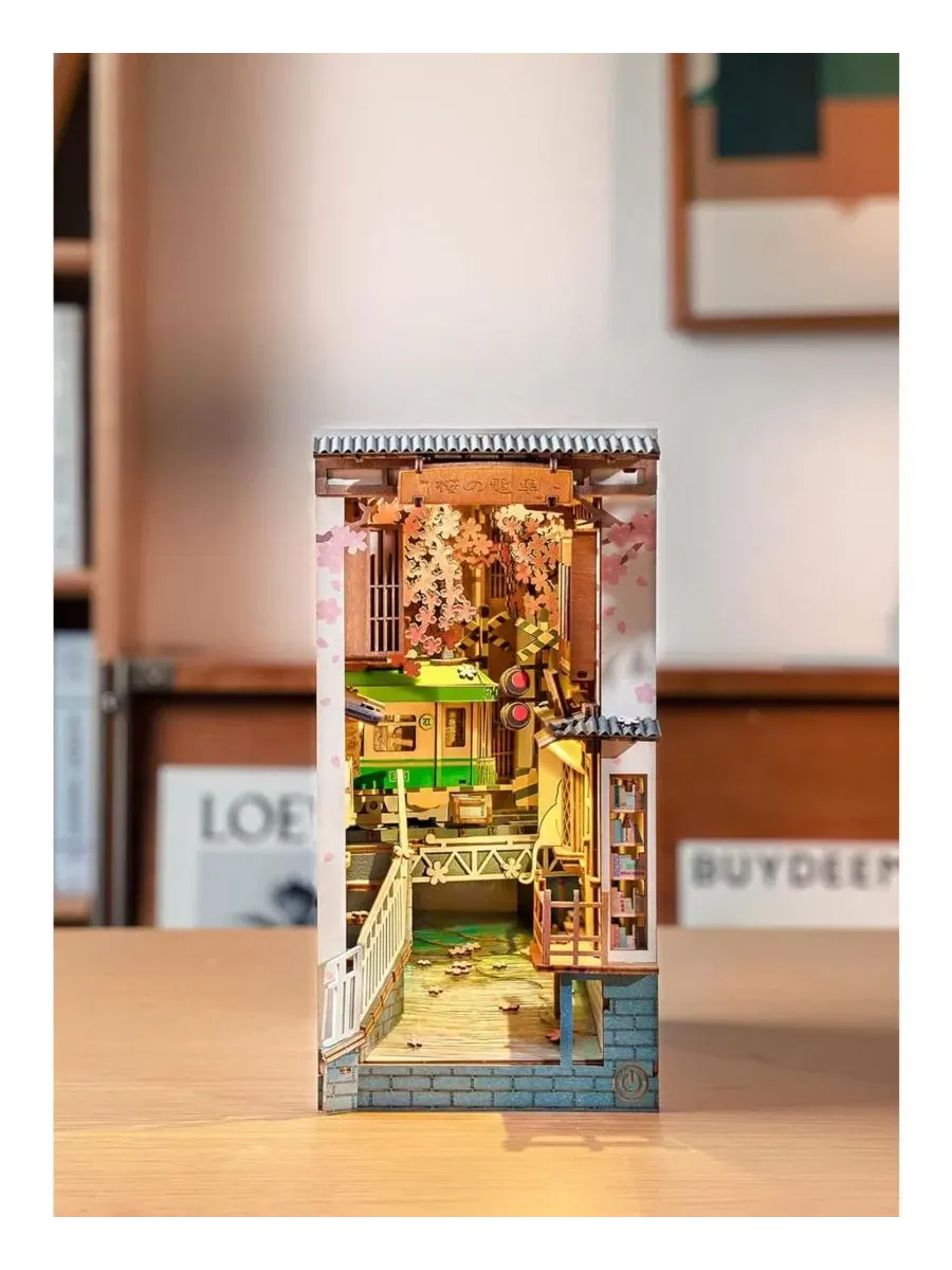 3D-пазл из дерева Book Nook Tokyo in Spring Robotime — изображение 2 из 7, розовый