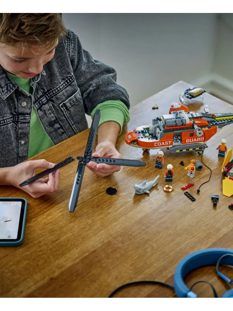 Игрушечный вертолет береговой охраны LEGO City 60503, 551 деталь — изображение 11 из 14, мульти