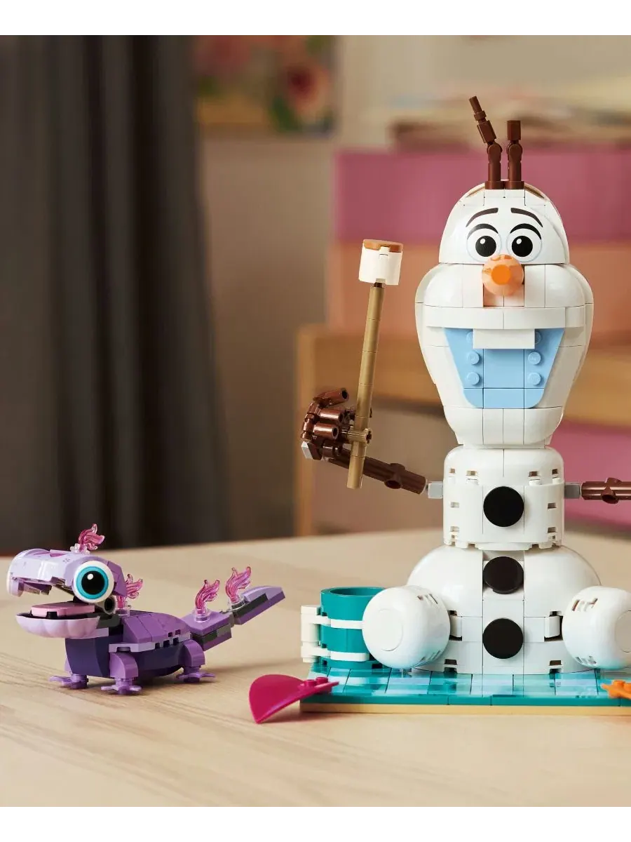 Конструктор LEGO Disney Frozen Olaf and Bruni's Picnic Fun Toy 43287 — изображение 8 из 11, мульти