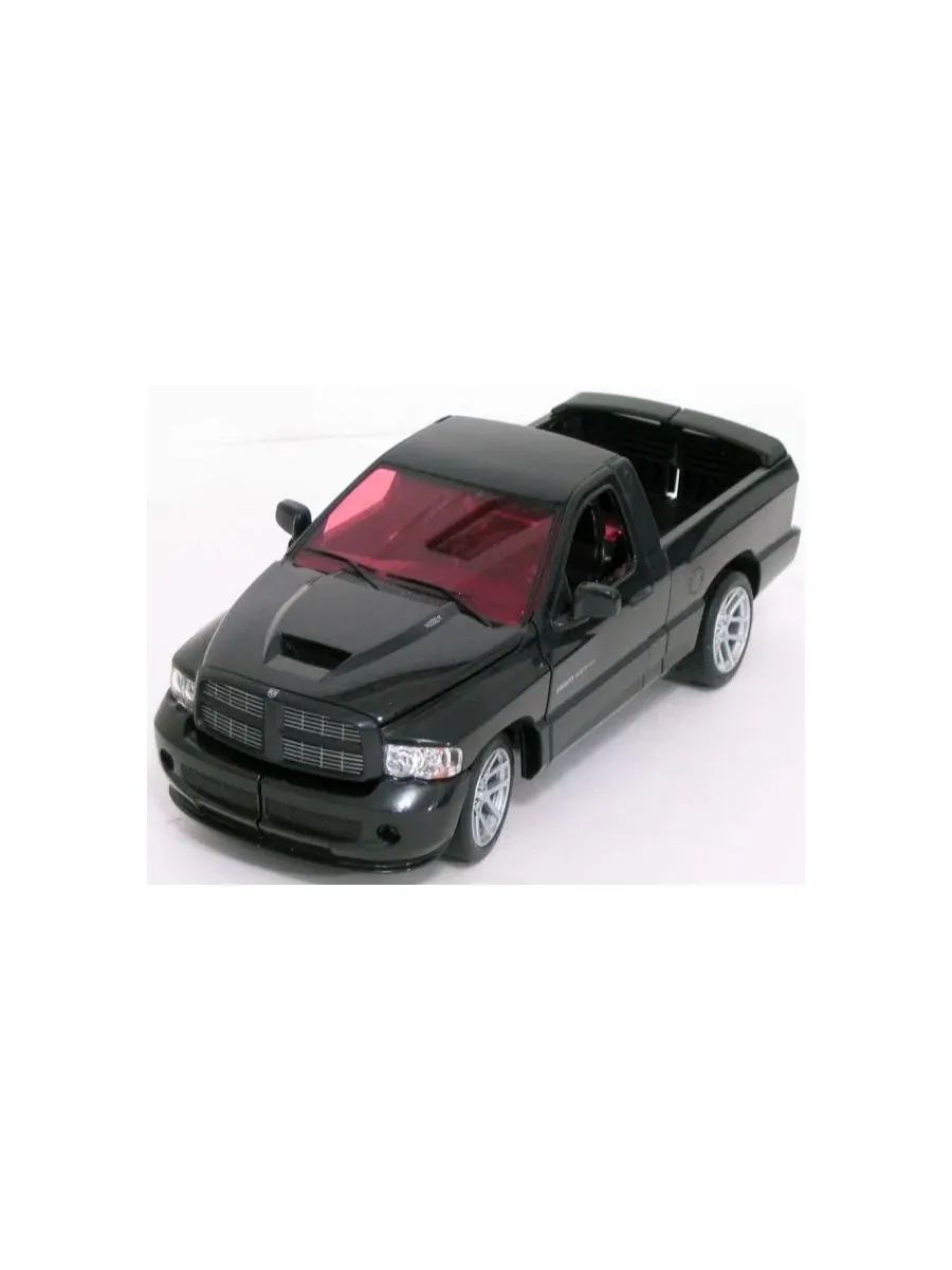 Коллекционная фигурка Nemesis Prime Dodge Ram SRT-10 Transformers — изображение 2 из 5, нет цвета
