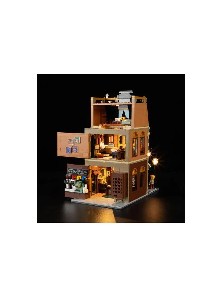 Конструктор Lumibricks Book-Cafe Lighting Building Bricks Set, 1718 деталей, кофейня-книжный магазин — изображение 3 из 10