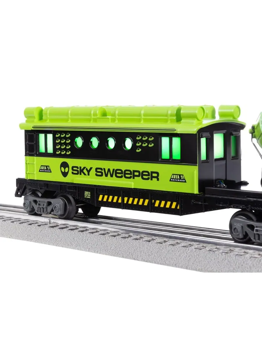 Набор грузового поезда LionChief Electric O Gauge для поиска НЛО в Зоне 51 с Bluetooth Lionel — изображение 5 из 19, мульти