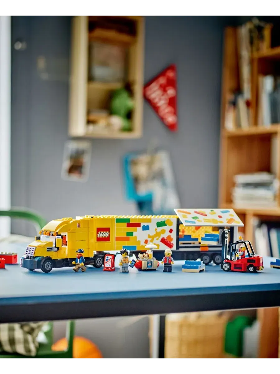 Игровой набор LEGO City Желтый грузовик доставки 60440 — изображение 12 из 14, мульти