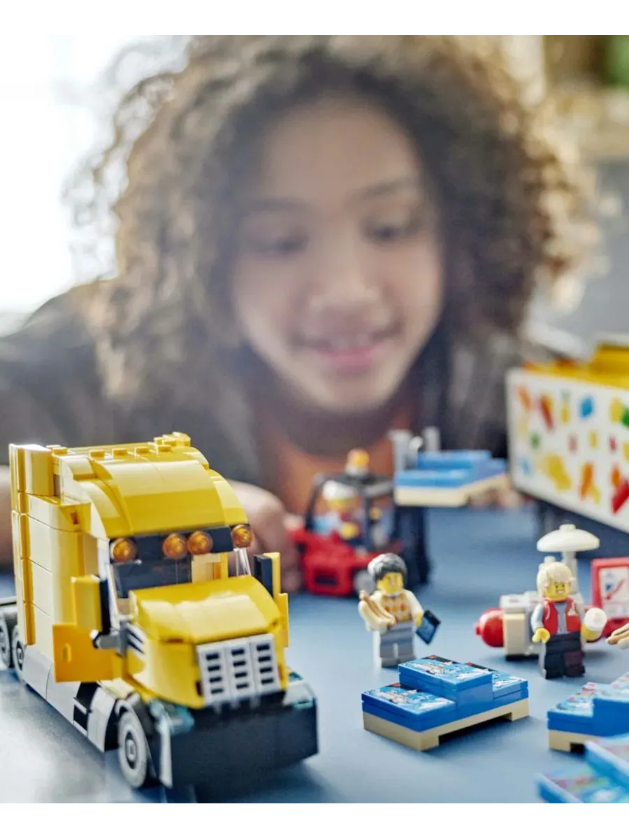 Игровой набор LEGO City Желтый грузовик доставки 60440 — изображение 14 из 14, мульти
