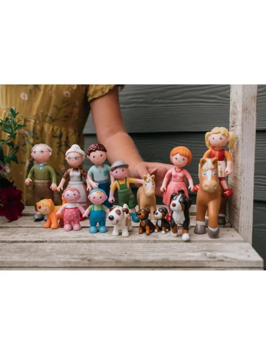 Кукла-игрушка Little Friends Mom Katrin - 11 см (11,7 см) для кукольного домика Haba — изображение 5 из 8, нет цвета