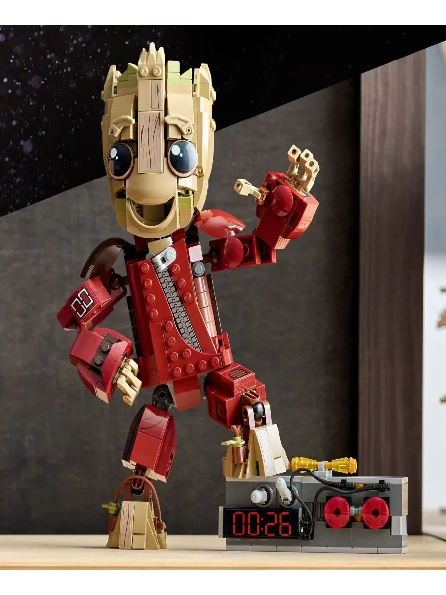 Детский конструктор Marvel Ravager Jumpsuit Groot 76341, 604 детали Lego — изображение 3 из 6, нет цвета