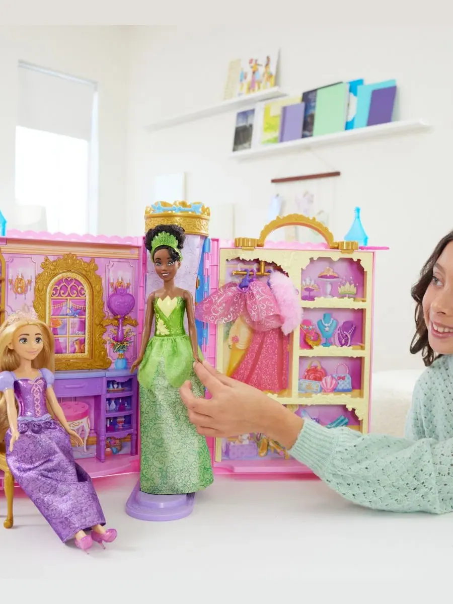 Игровой набор Ready for the Ball с платьями и аксессуарами Disney Princess — изображение 3 из 6, мульти