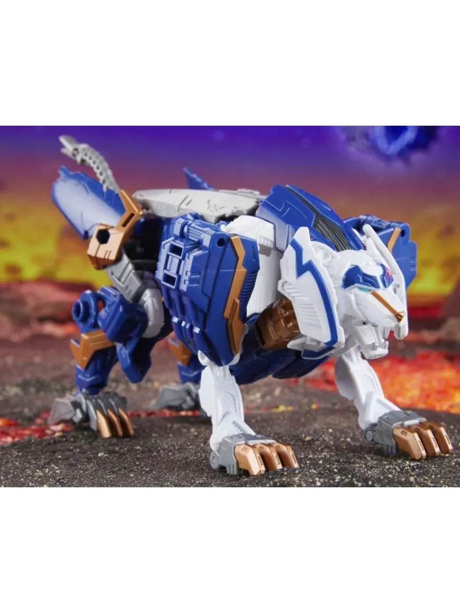 Фигурка Prime Universe Thundertron Voyager Class Transformers Legacy United, 18 см — изображение 5 из 9, нет цвета