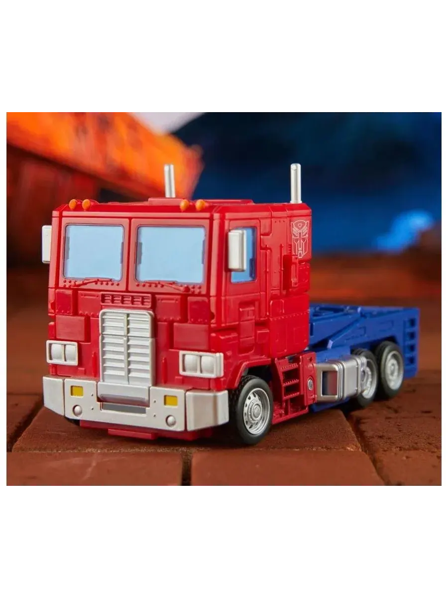Фигурка Оптимус Прайм 86-31, Commander Class, 18 см Transformers — изображение 2 из 5, нет цвета