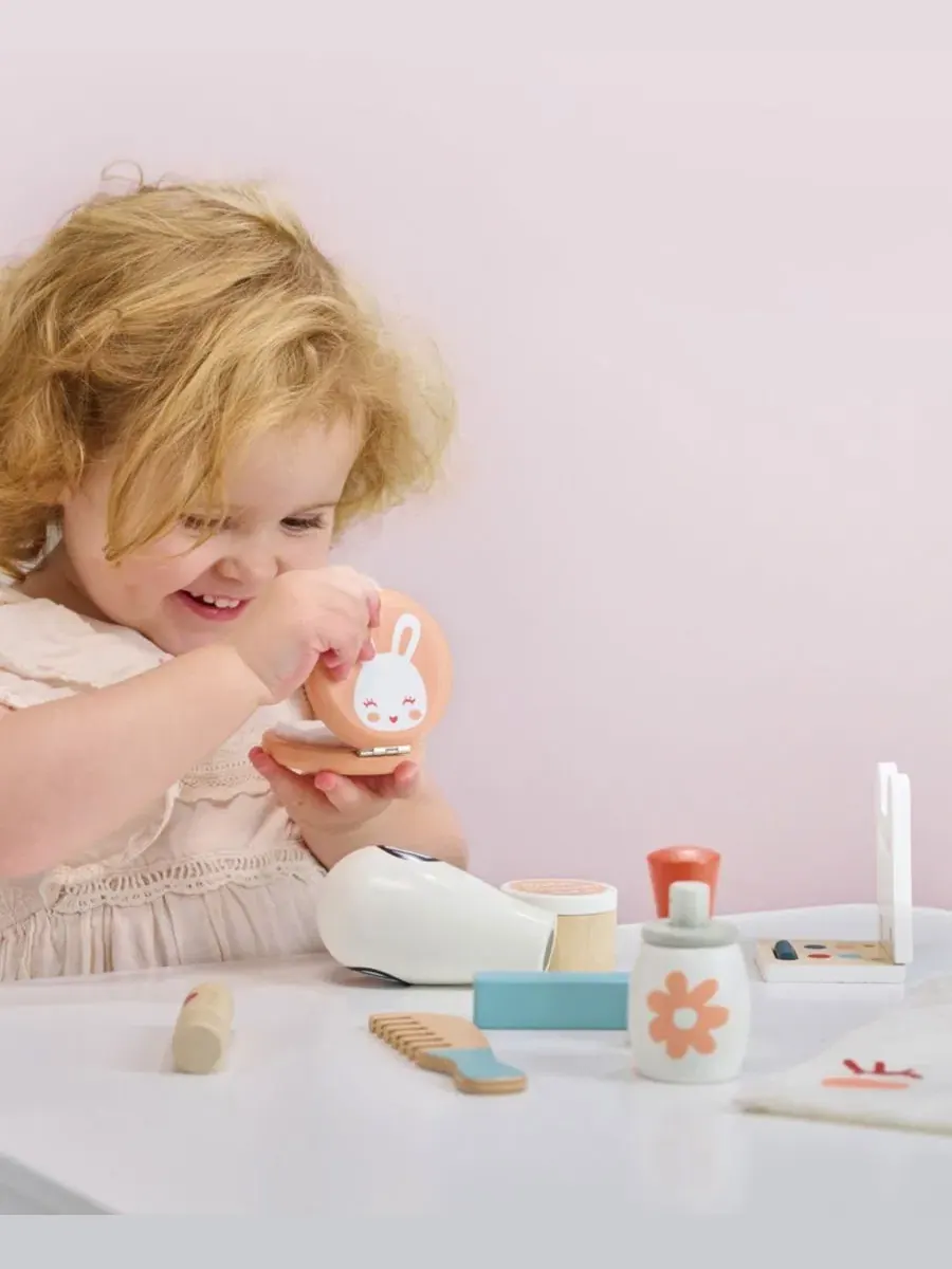 Набор для макияжа «Зайчик» Mentari Toys — изображение 3 из 5, мульти