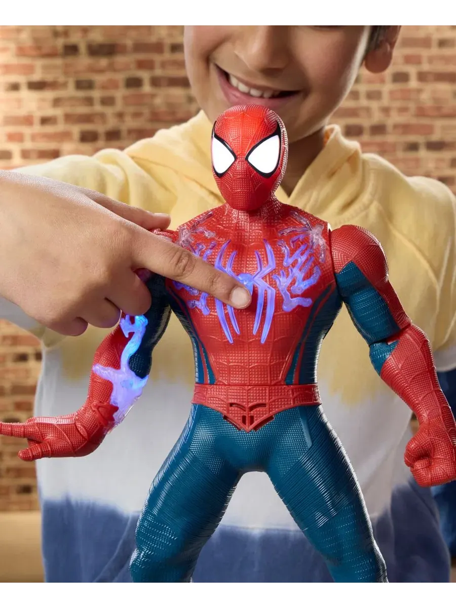 Интерактивная фигурка с подсветкой и звуком, 37 см Spider-Man Power-Charge, с аксессуарами — изображение 8 из 10, нет цвета