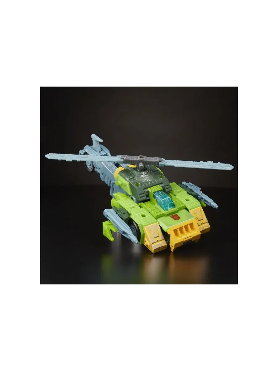 Фигурка-трансформер Автобот Спрингер, модель WFC-S38, масштаб Voyager Transformers, высота 18 см — изображение 3 из 5