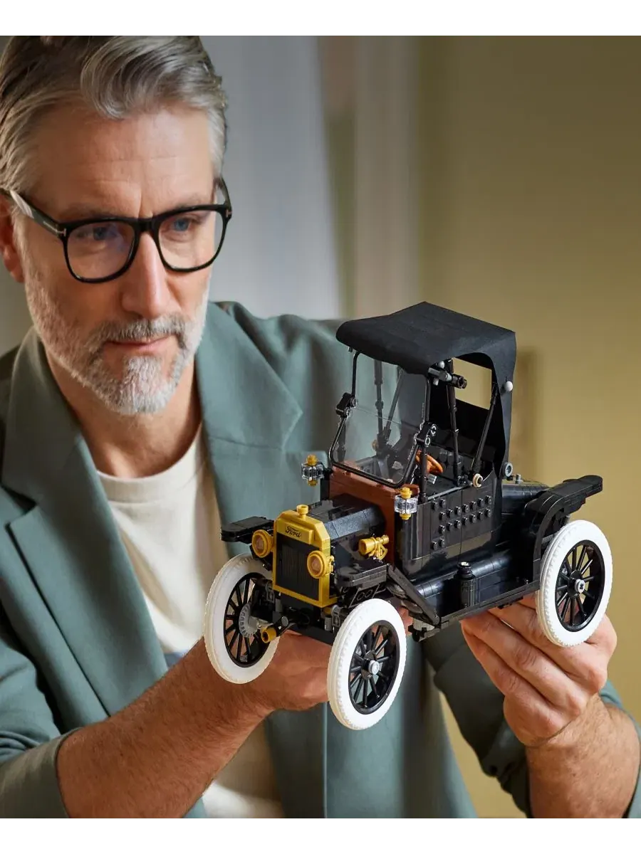 Набор для сборки модели винтажного автомобиля Ford Model T от Icons, 11376 Lego — изображение 3 из 7, нет цвета