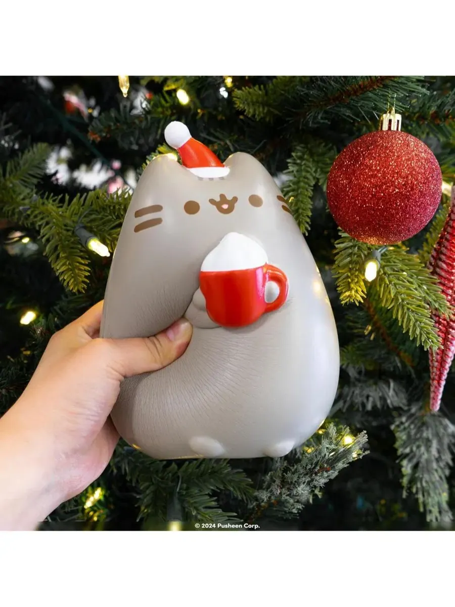 Мягкая игрушка-антистресс Squishy Jumbo Toy Pusheen Figure Santa Hat Christmas Hamee, Santa Hat — изображение 2 из 6