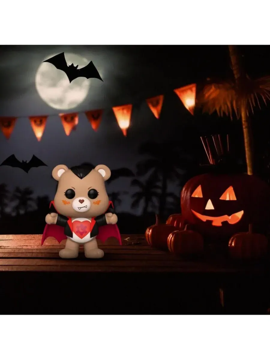 Виниловая фигурка Pop! Tenderheart Bear as Dracula Funko, Assorted Pre-Pack — изображение 2 из 4