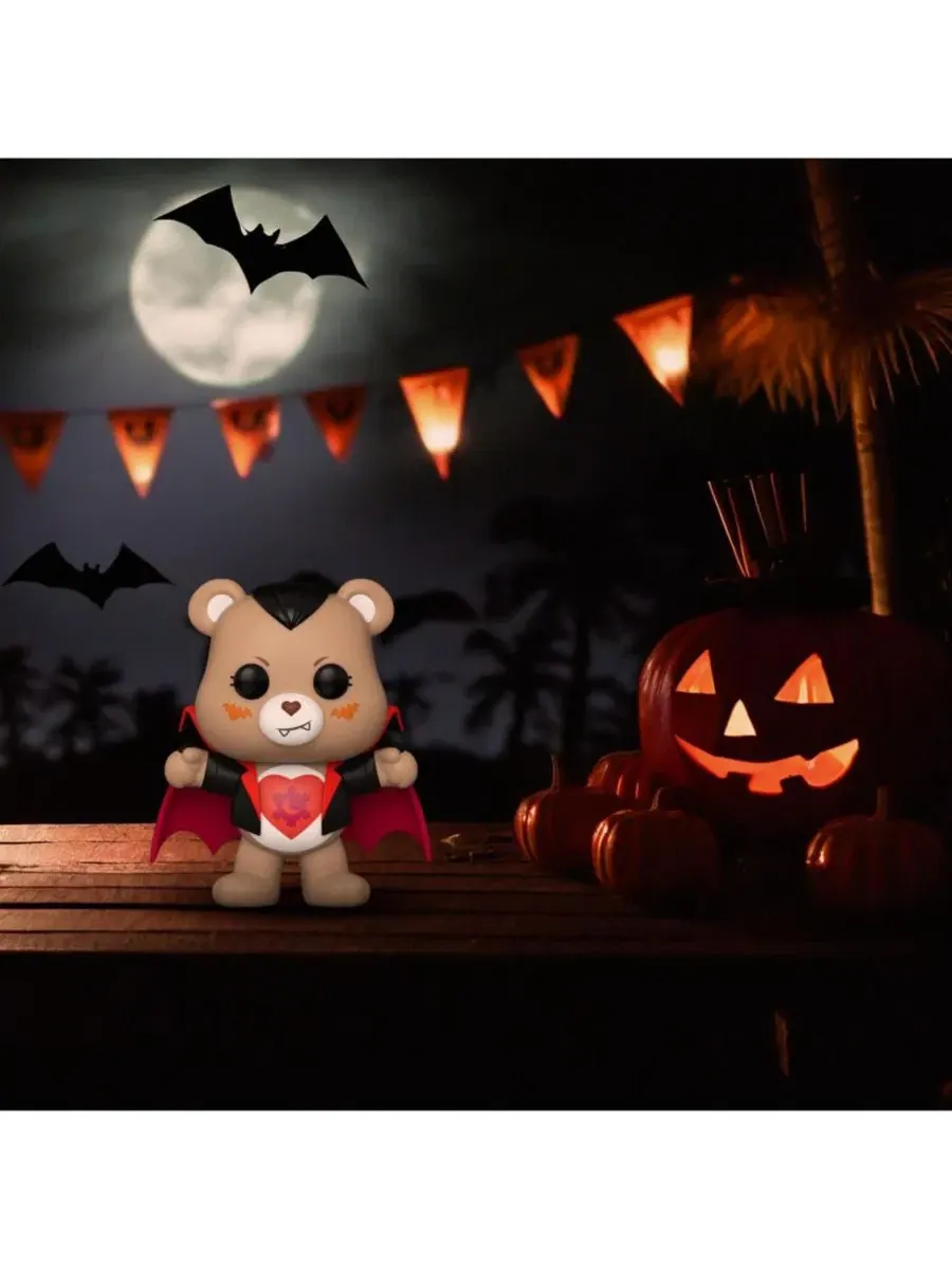 Виниловая фигурка Pop! Tenderheart Bear as Dracula Funko, Assorted Pre-Pack — изображение 4 из 4