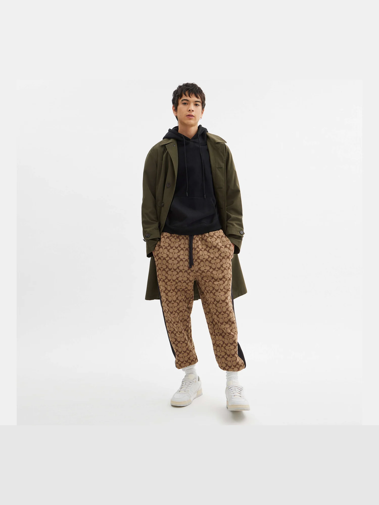 Спортивные брюки Coach Signature с монограммой — изображение 8 из 16