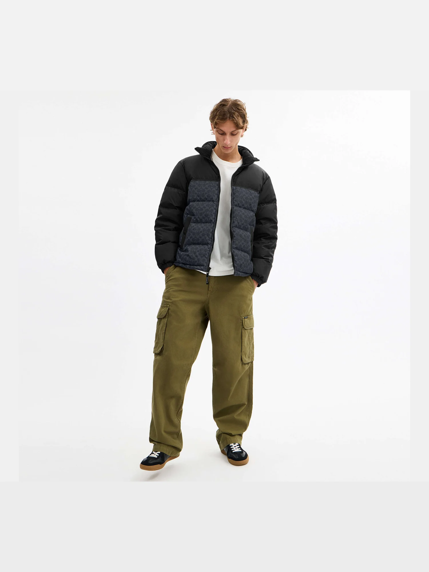 Пуховик Coach Signature из переработанного полиэстера — 12