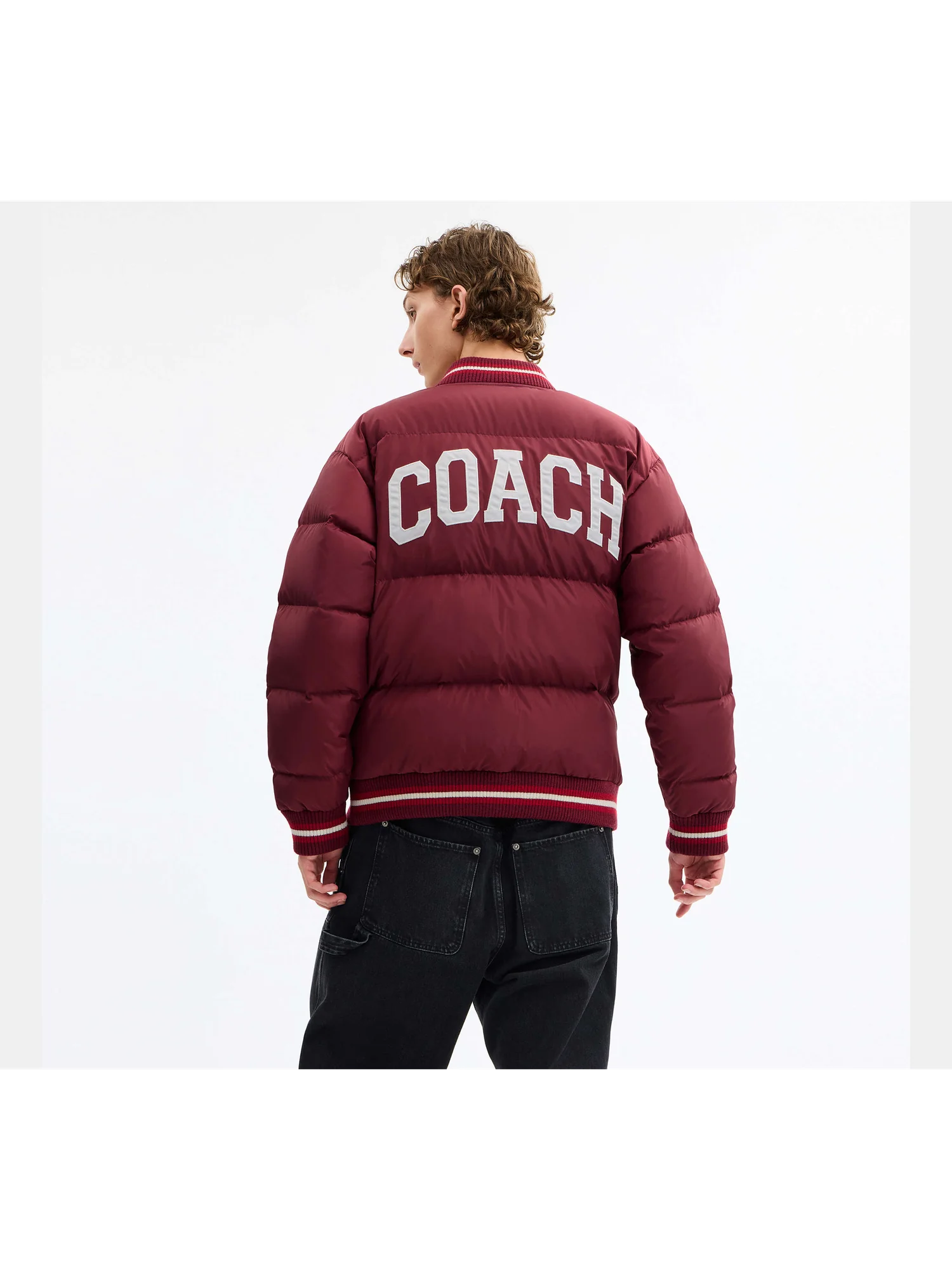 Пуховик-бомбер Coach Varsity из переработанного полиэстера — 13