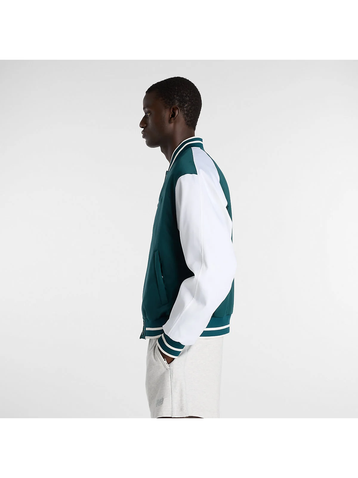 Куртка-бомбер New Balance Athletics Varsity — 4