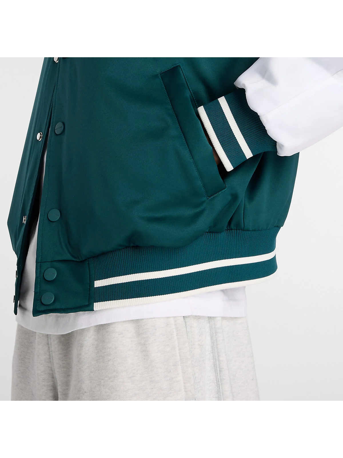 Куртка-бомбер New Balance Athletics Varsity — 6