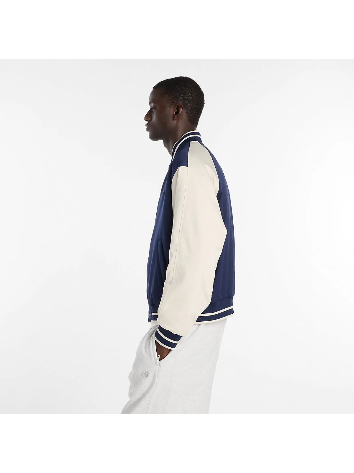 Куртка-бомбер New Balance Athletics Varsity — 5