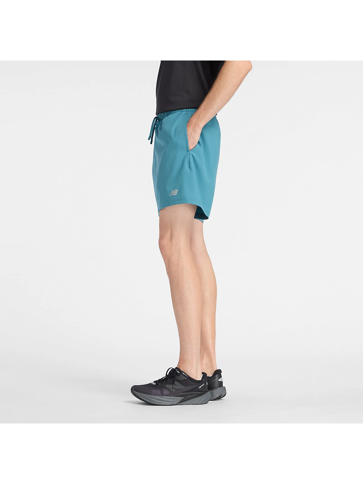 Шорты New Balance Sport Essential 5" — 3