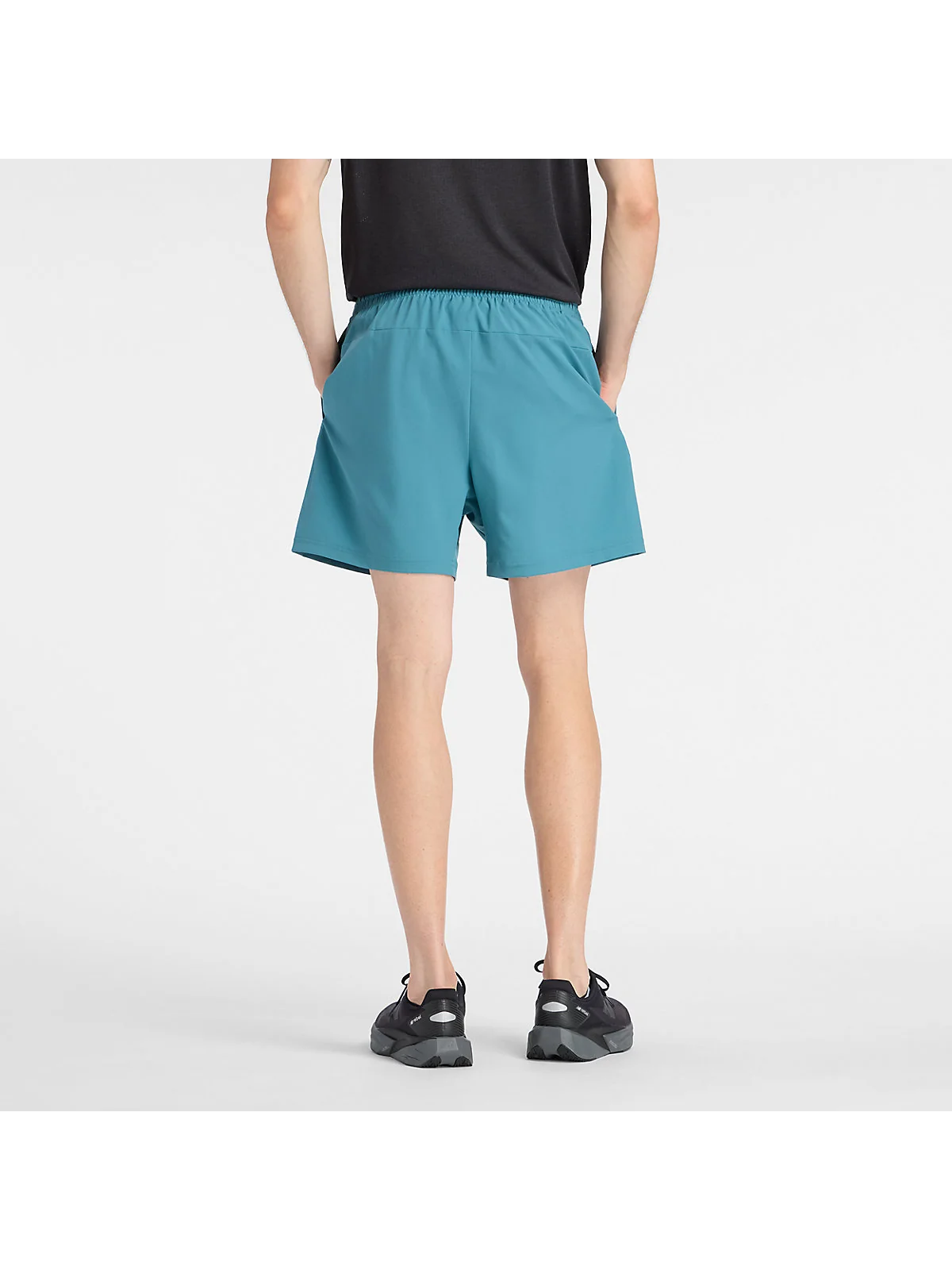Шорты New Balance Sport Essential 5" — 4