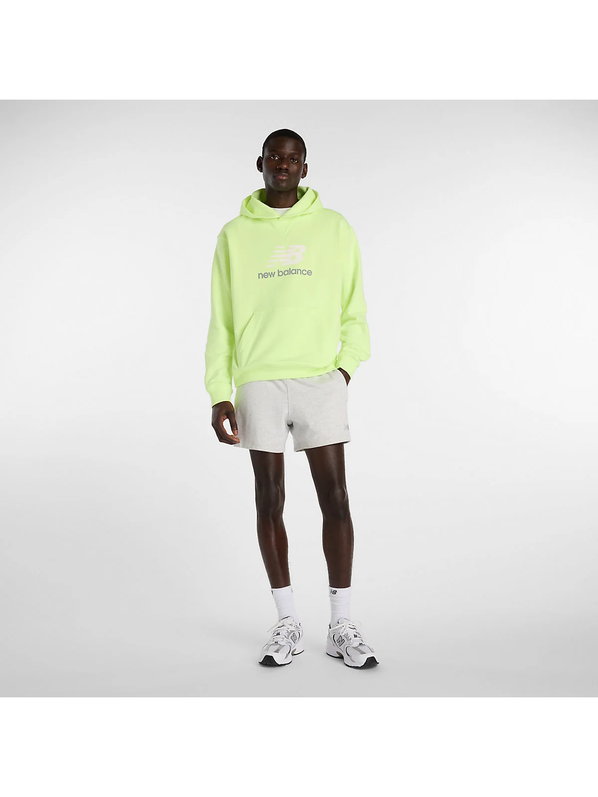 Худи New Balance Athletics French Terry зеленое — 2