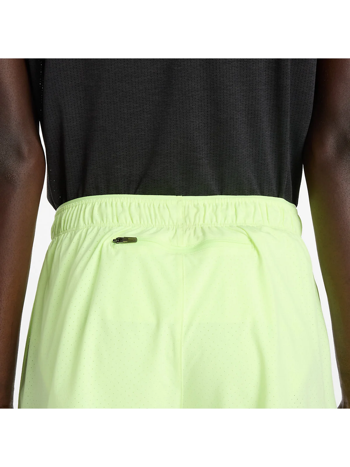 Беговые шорты New Balance RC Short 5" — 3