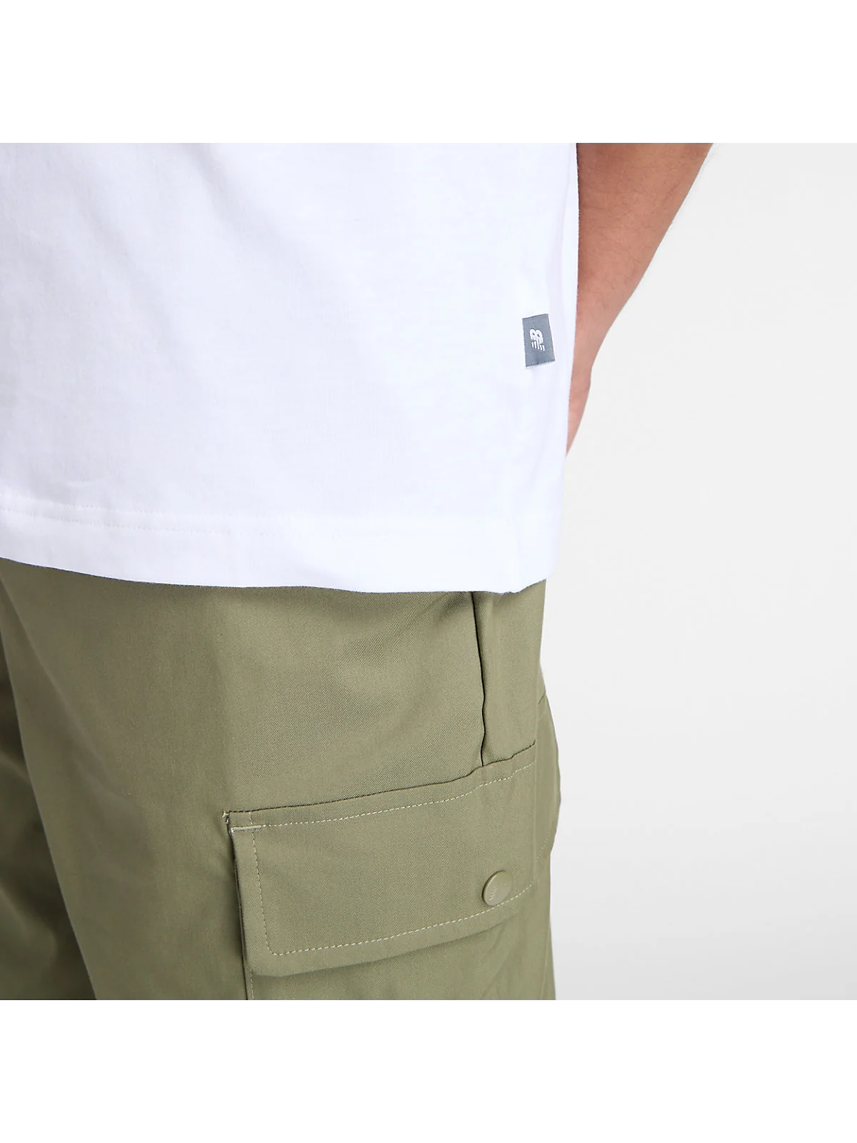 Футболка New Balance Linear Lines — 5