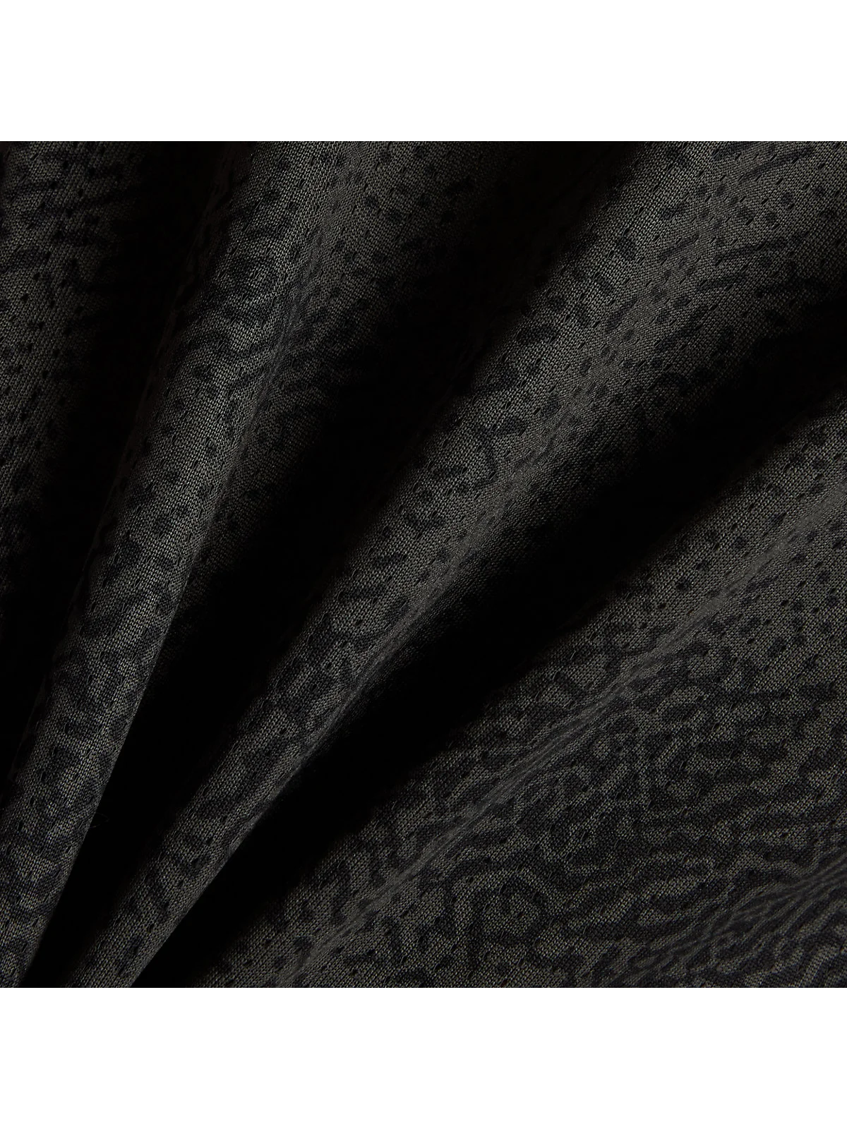 Футболка New Balance RC Essential Printed — 7