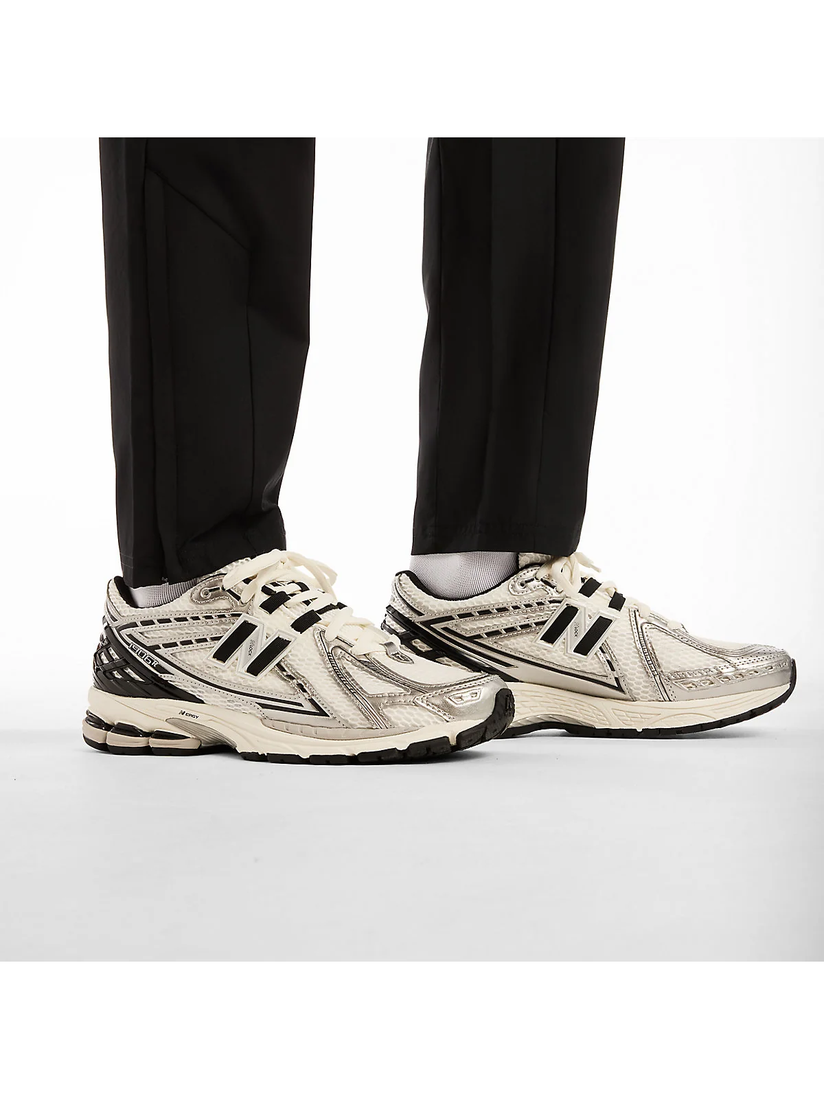 Мужские брюки New Balance Utility Woven — 5