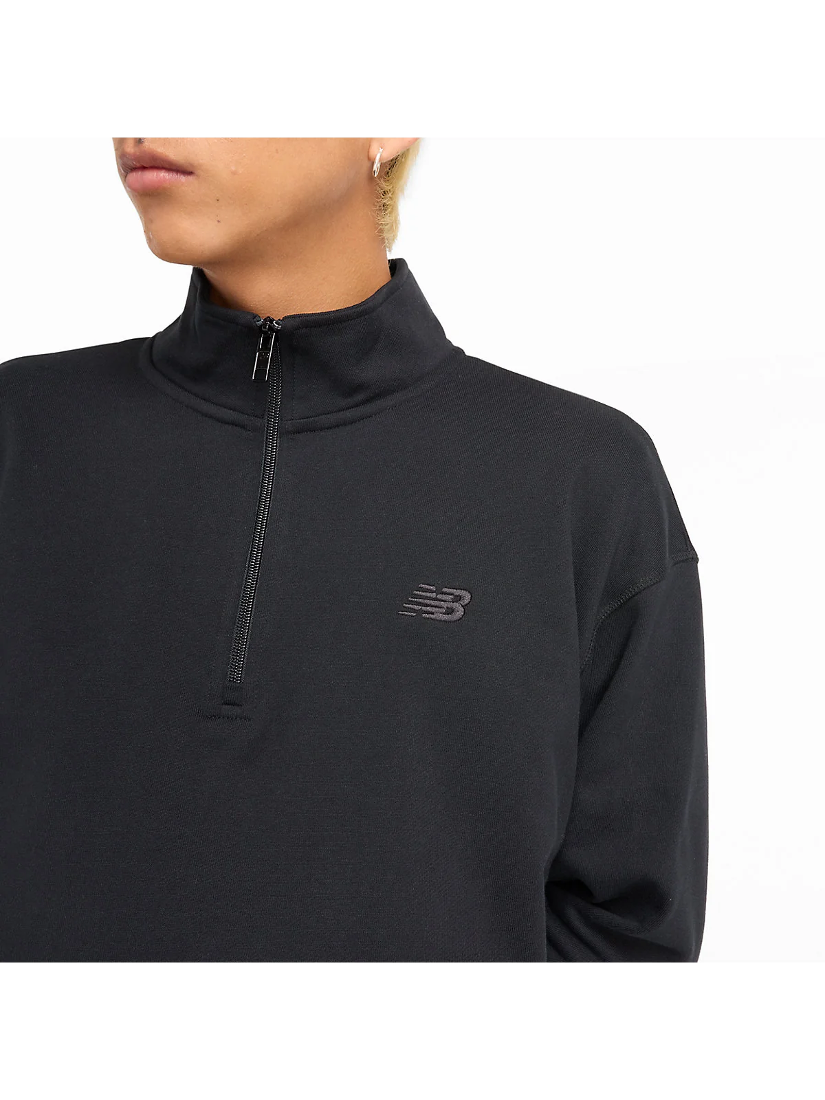 Пуловер New Balance Athletics Fleece 1/2 Zip черный — 6