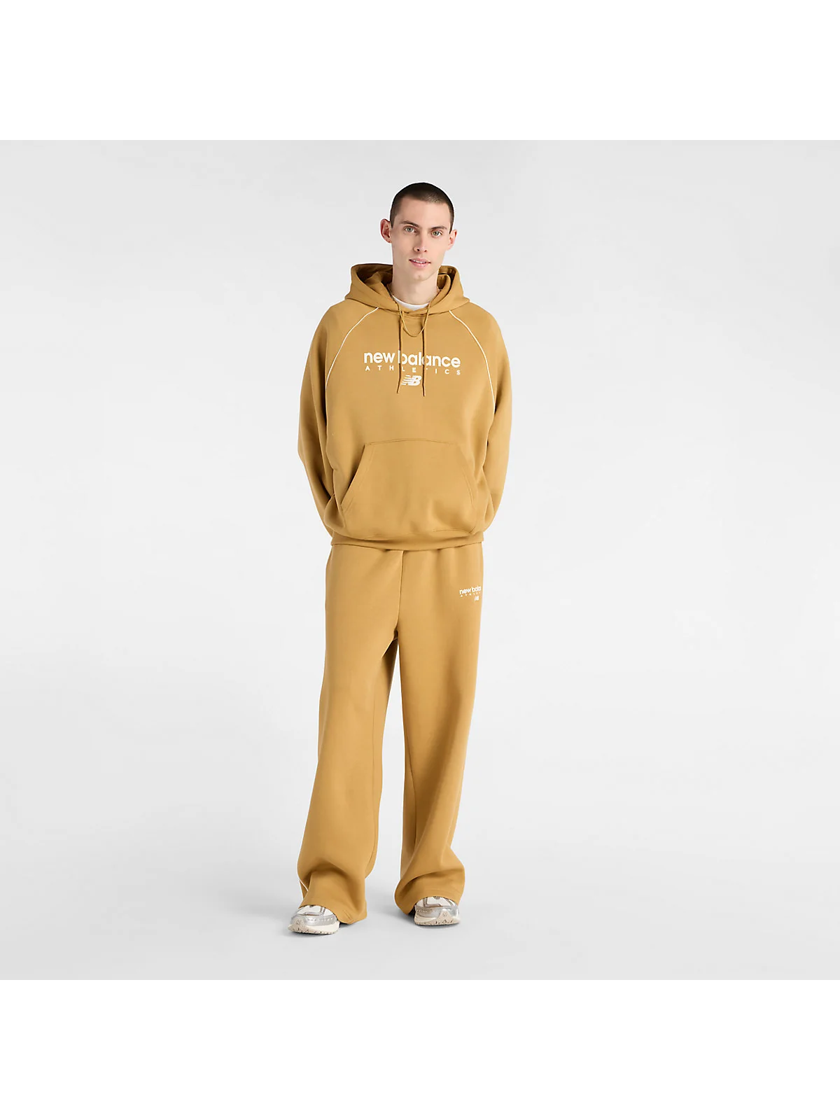 Худи New Balance Trackside Fleece — 2