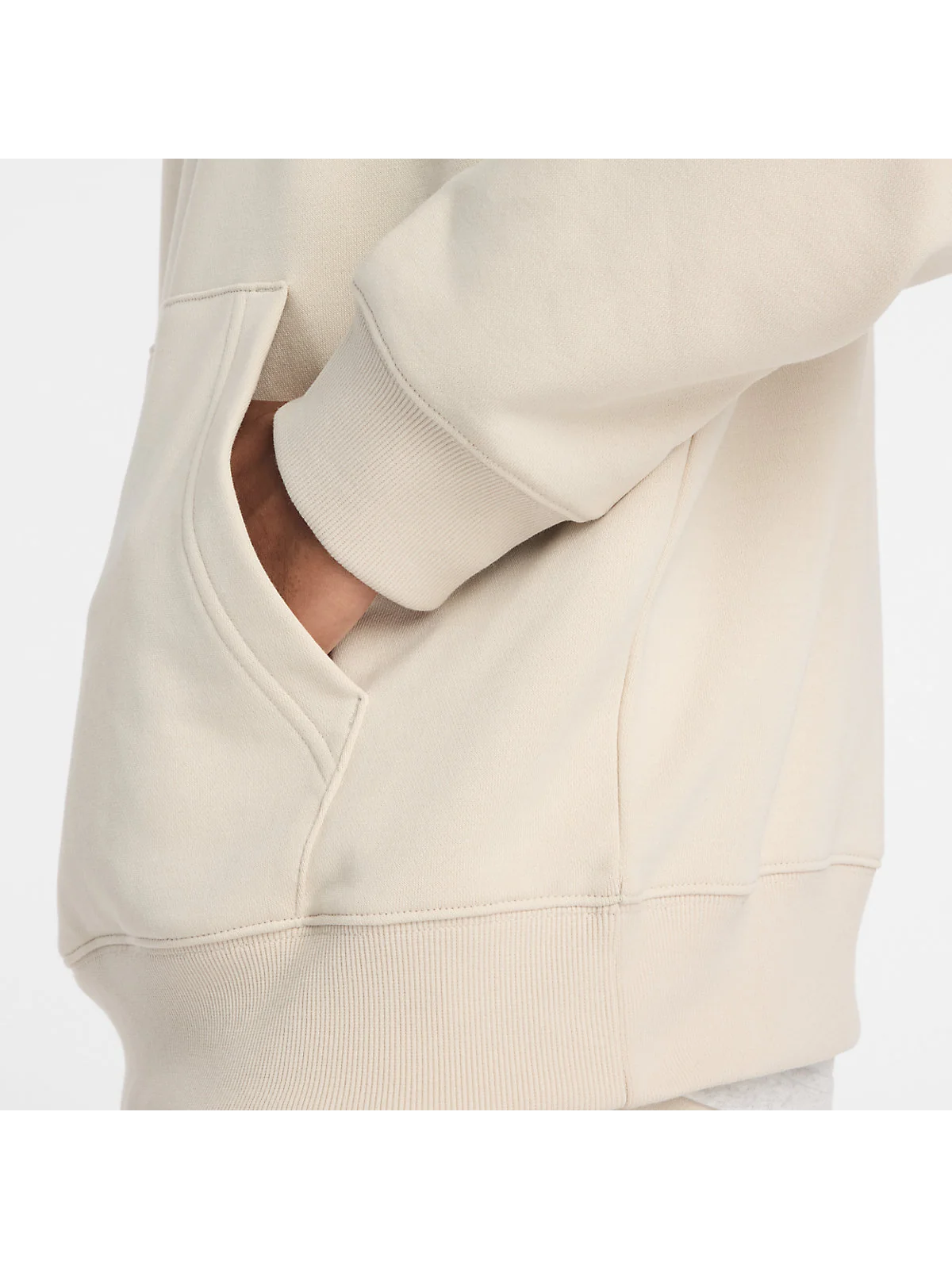 Худи New Balance Oversized Center Embroidered — 5
