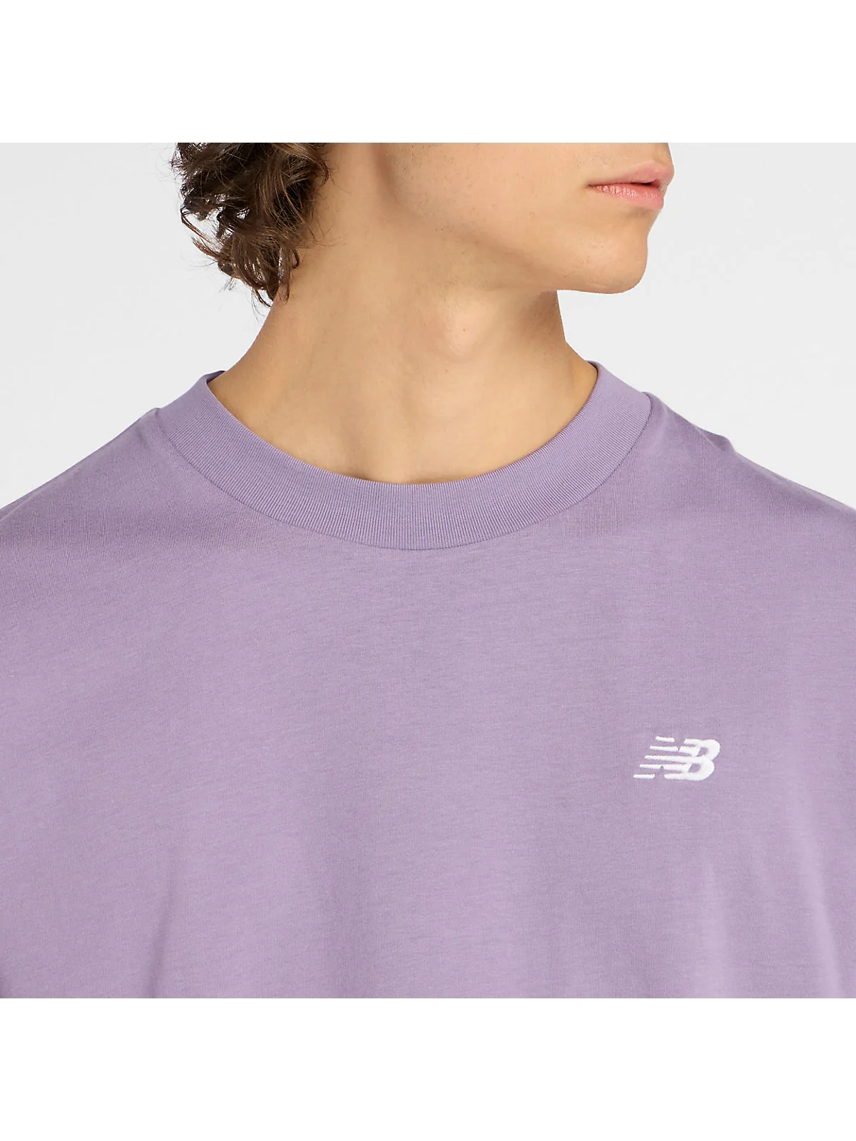 Футболка New Balance Sport Essentials Cotton фиолетовая — 2