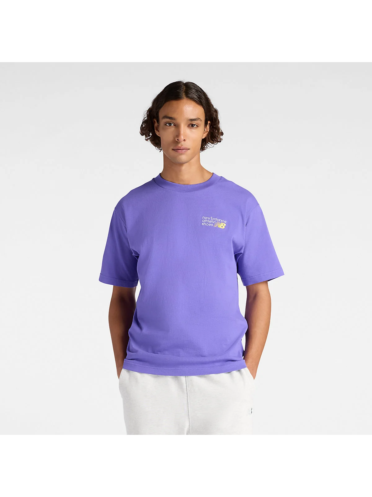 Футболка New Balance Athletics Premium Logo фиолетовая — 1