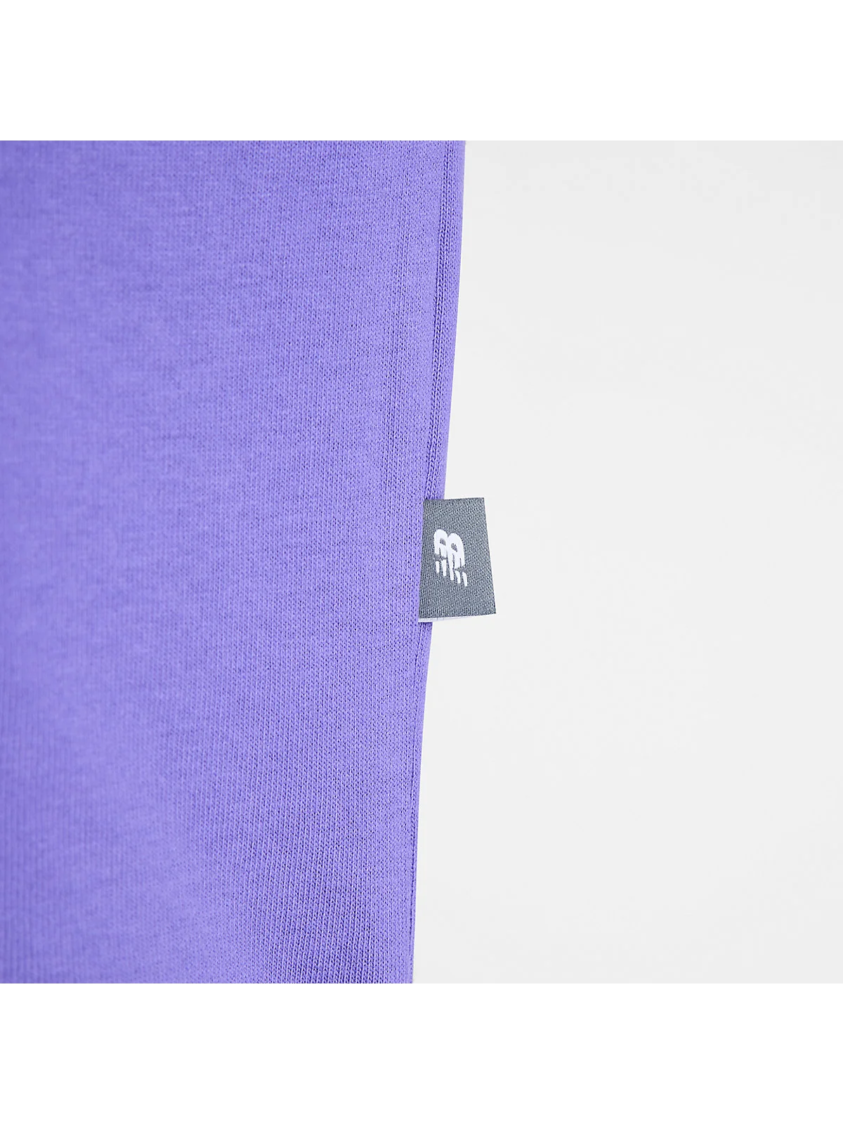 Футболка New Balance Athletics Premium Logo фиолетовая — 5