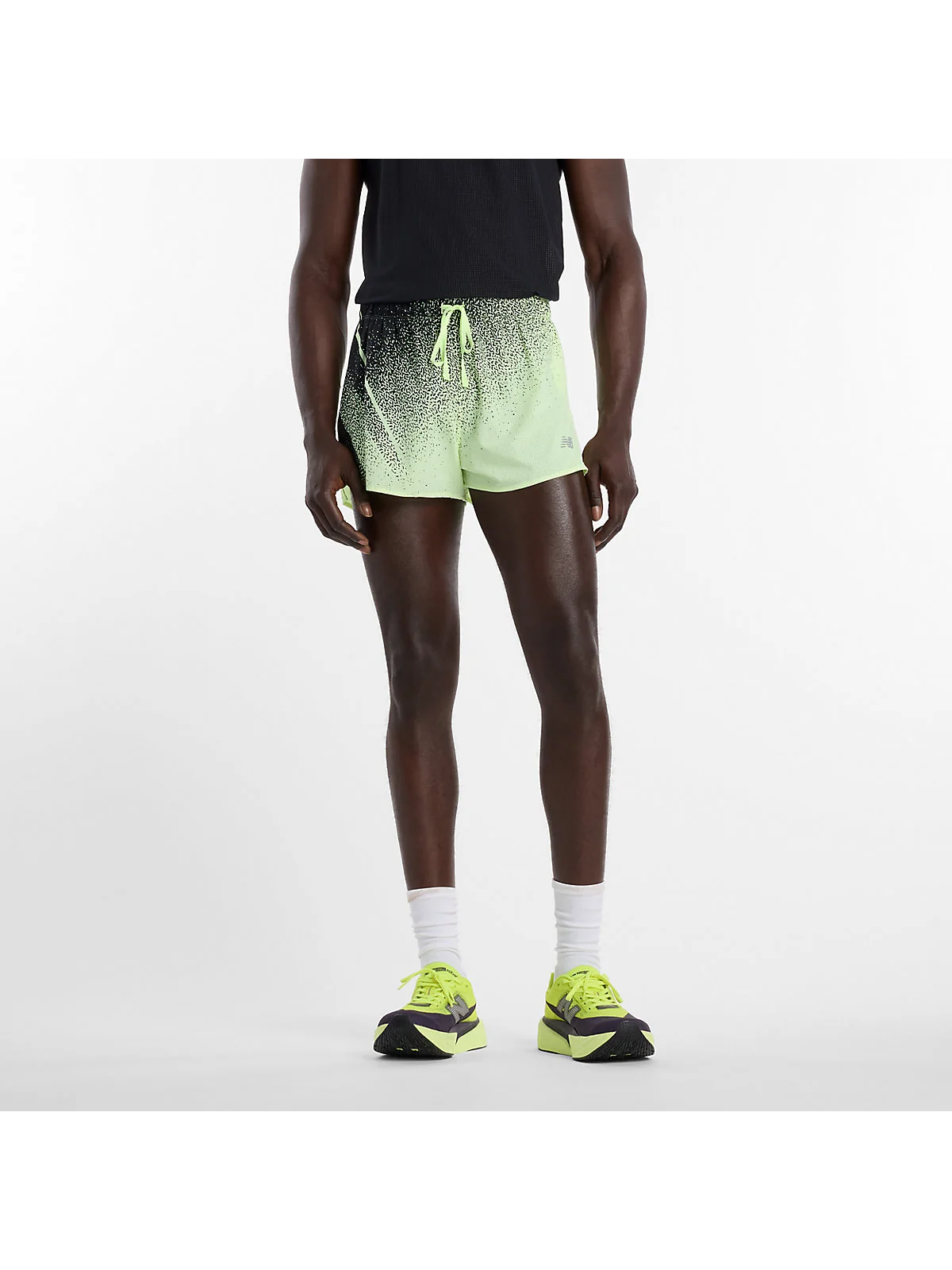 Мужские шорты New Balance RC Ultra Light Printed 3" — 1