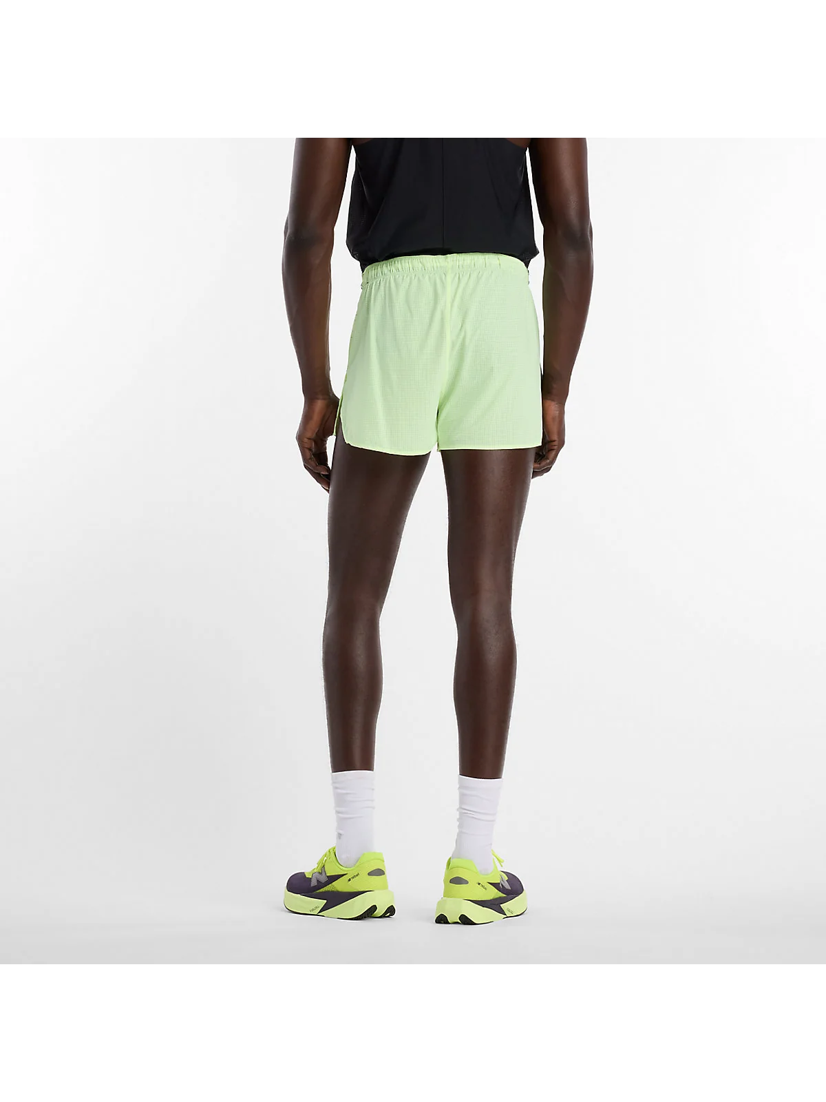 Мужские шорты New Balance RC Ultra Light Printed 3" — 4